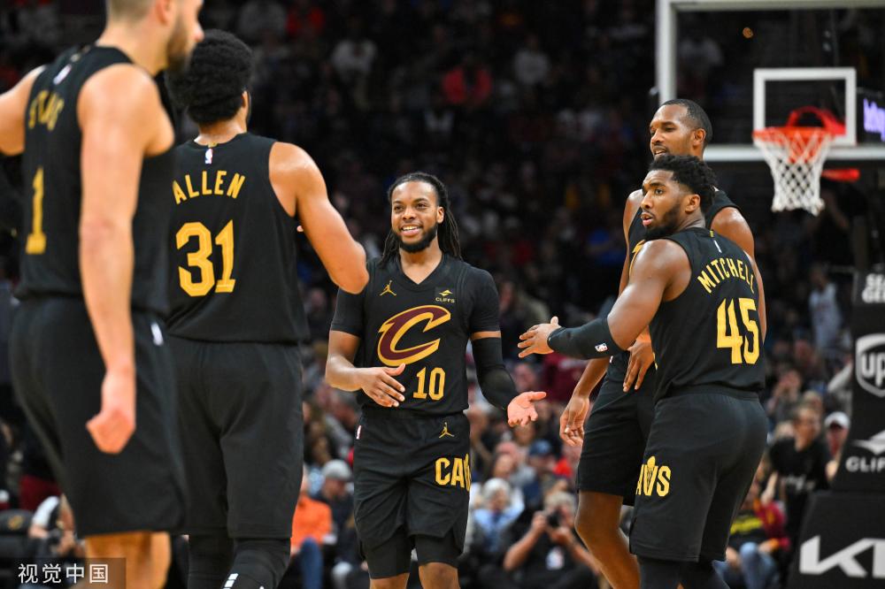 还是游走在 还是游走在