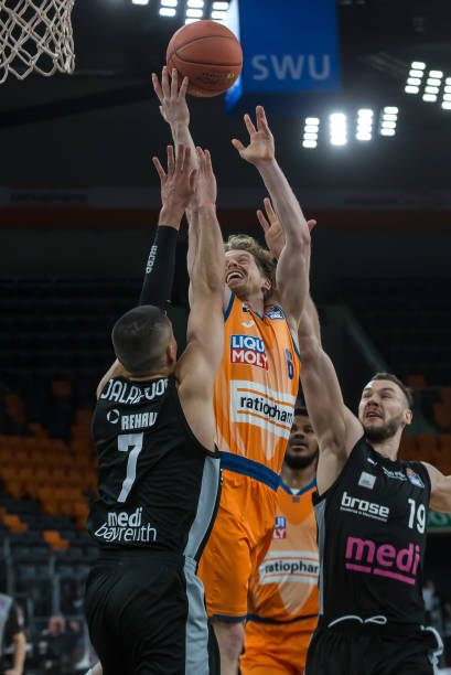 及其参赛阵 及其参赛阵