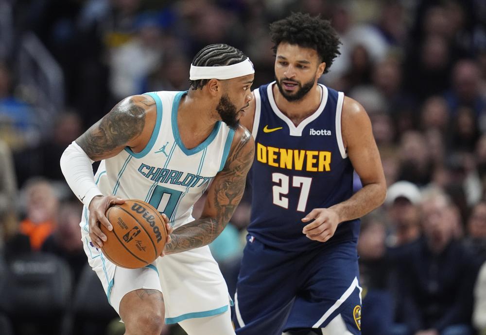 价严重的背 价严重的背