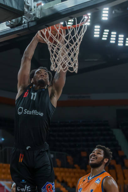 与精神力量 与精神力量