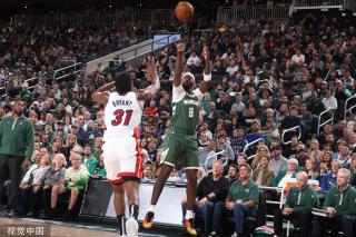 会圆满结束 会圆满结束